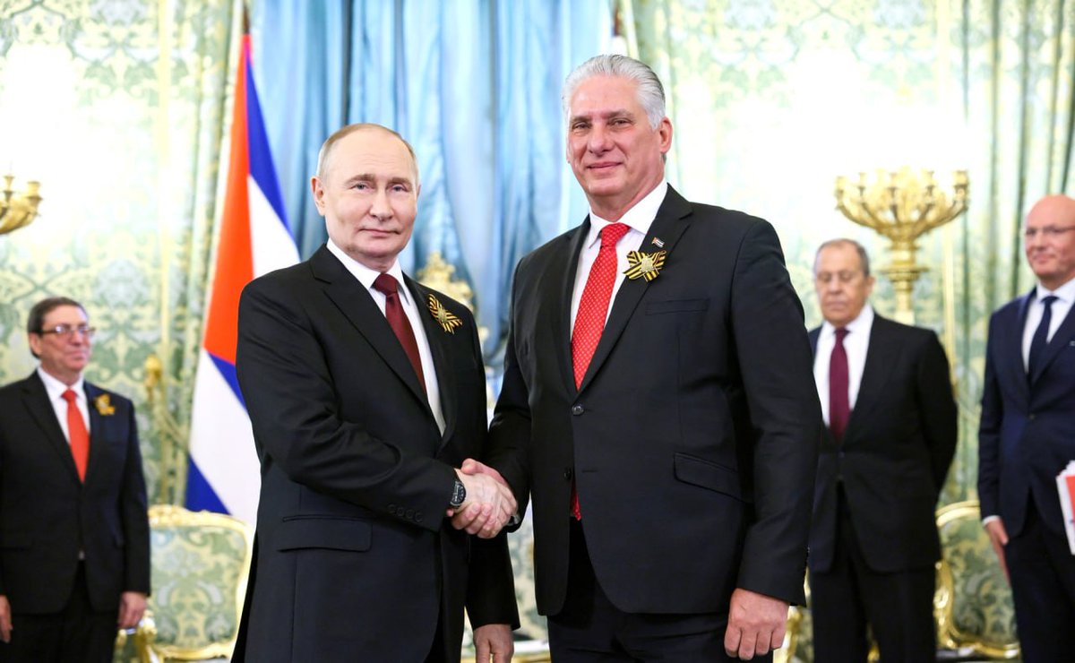 El presidente cubano, Miguel Díaz-Canel Bermúdez, anunció en la red social X su partida hacia Rusia para asistir a la conmemoración del 80 aniversario de la victoria sobre el fascismo y los 65 años del restablecimiento de las relaciones entre Cuba y Rusia
cubadebate.cu/noticias/2025/…