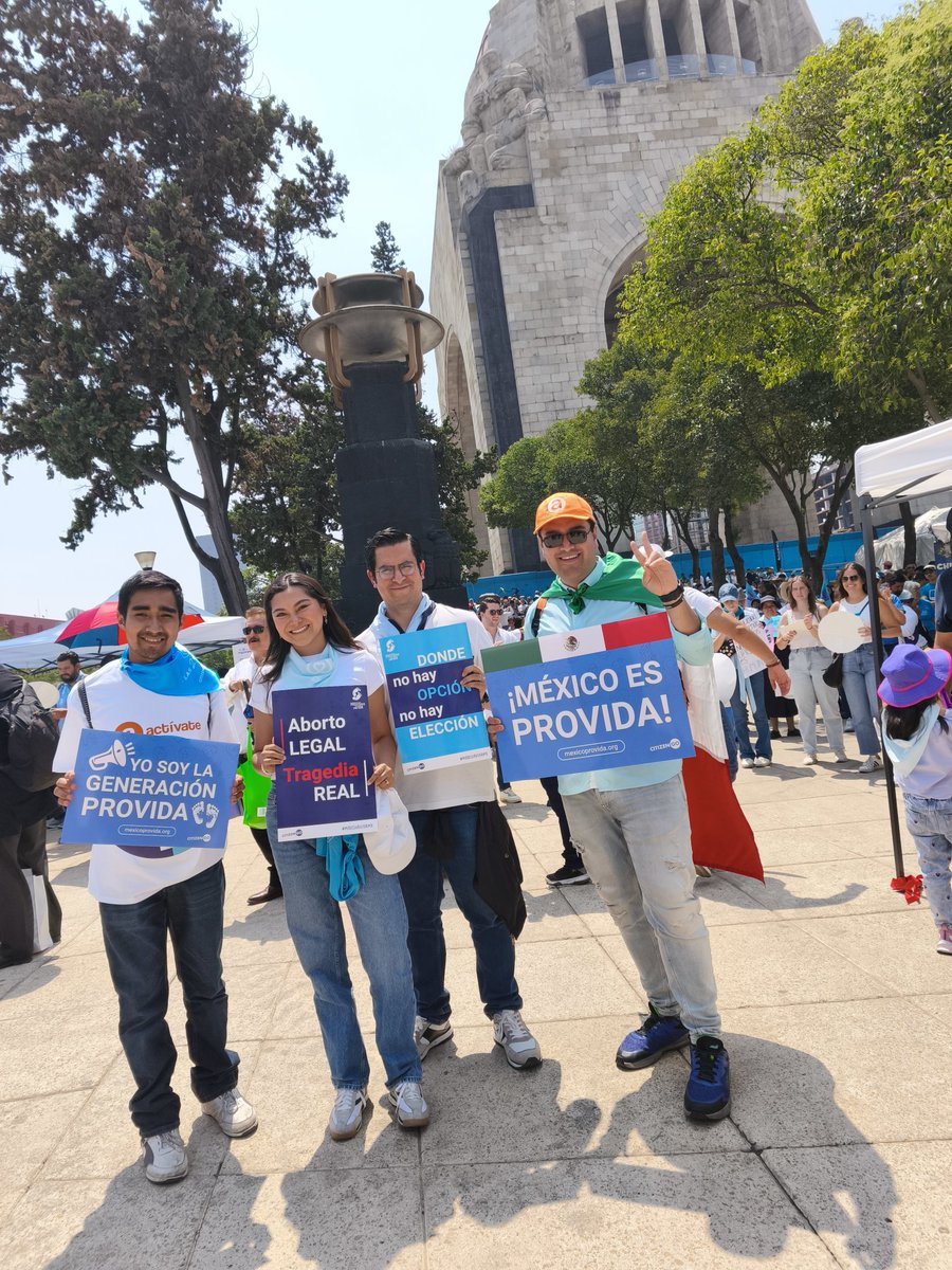 Valientes_mx's tweet photo. México Valiente, defiende al inocente. Hoy más que nunca es importante continuar abriendo espacios de libertad de asociación y de libertad de expresión para exponer las mentiras del aborto y fortalecer al #MovimientoProVida en México, donde la participación ciudadana es necesaria https://t.co/eiafgBvGJd