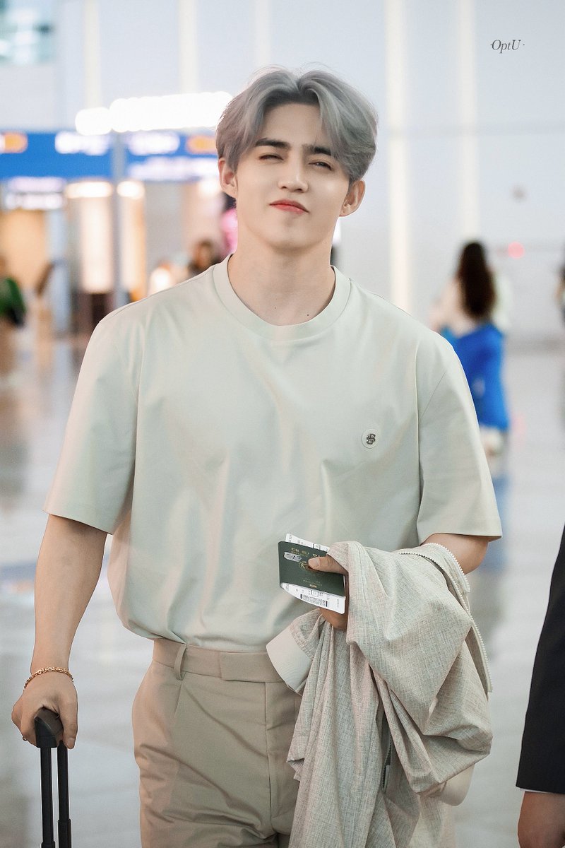 ·OptU·Scoups· tweet media