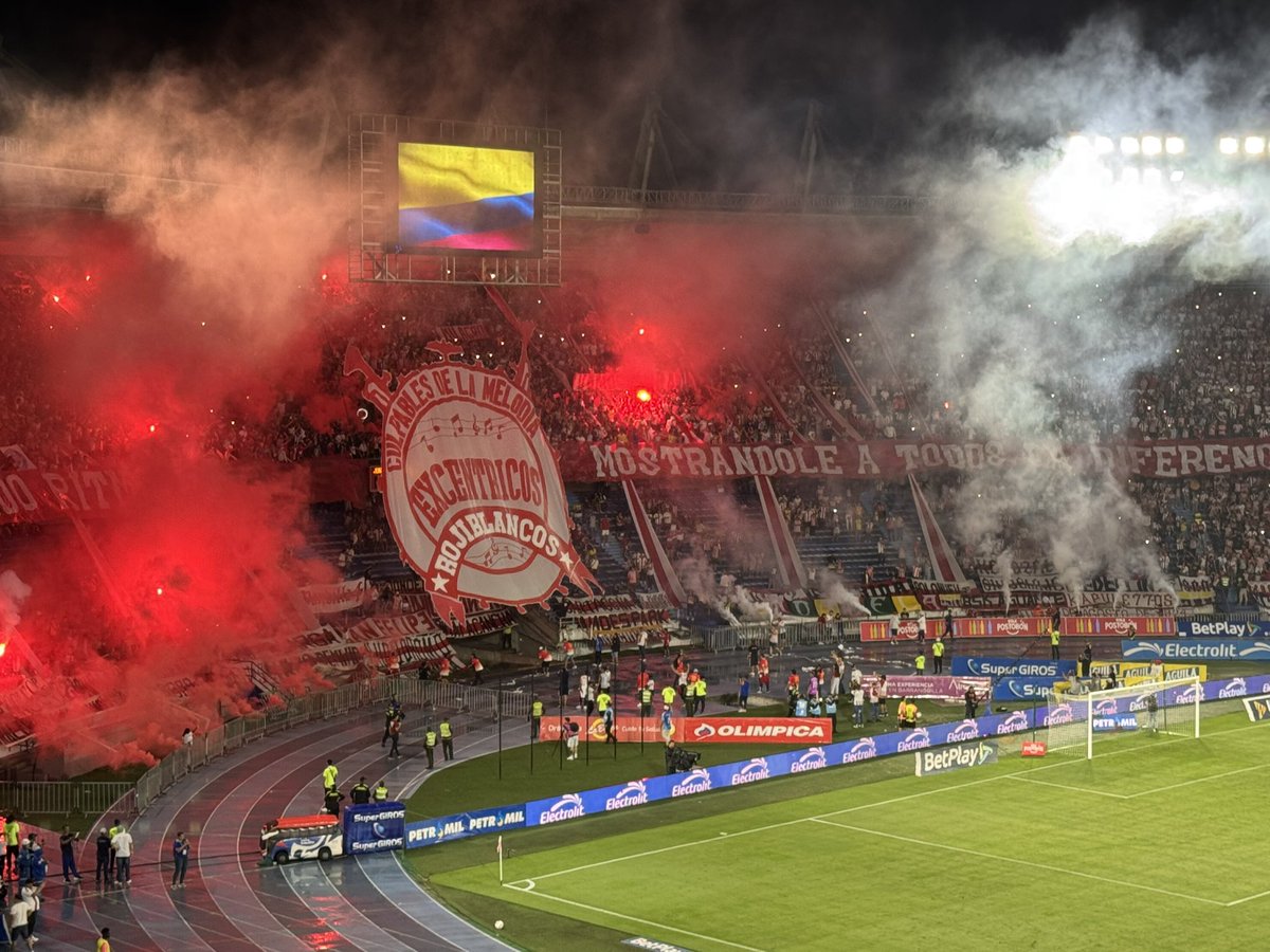 Carnaval rojiblanco en el ‘Metro’…