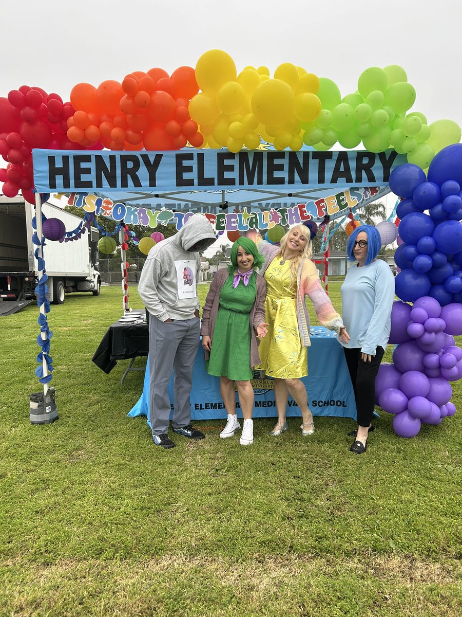 RialtoHenry's tweet photo. Going Inside Out with the best staff around! So much fun at the @RialtoUSD Literacy fair! Thank you Henry PTA for the amazing balloons!  #rialtousd #henryhawks https://t.co/YgdJ3nxhhr