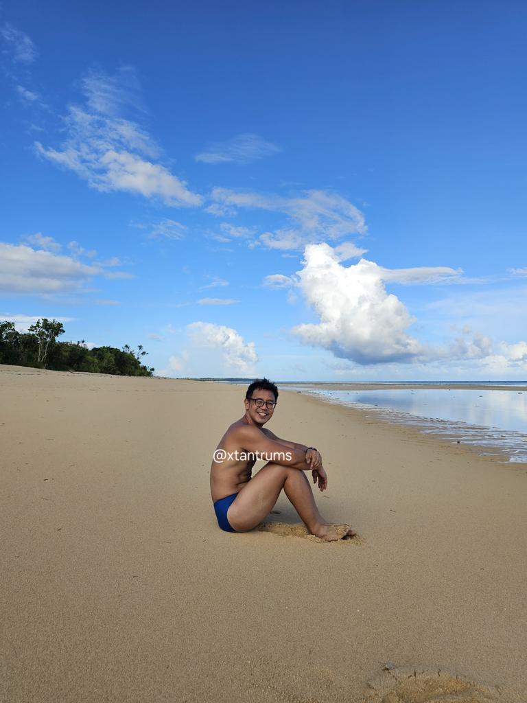 Chris Tan tweet media