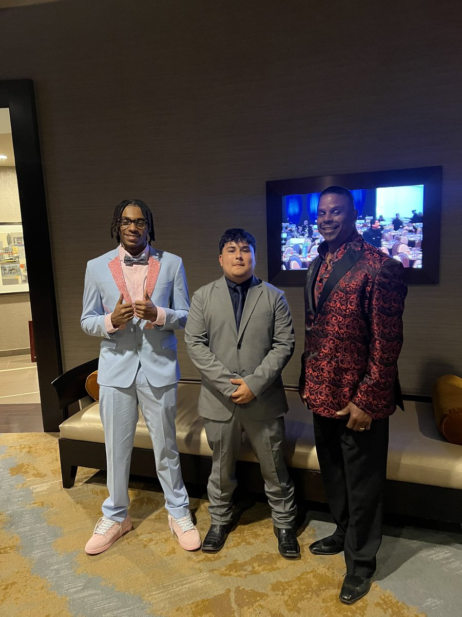 Molina Football (@molinafootball) on Twitter photo S/O to the young men & women who put 'IT ON' for Prom 🕴️👗💃🕺🏾
Enjoy your nite JAGS 🐆💪🏾‼️
JUICE
ATTITUDE
GROWTH
SUCCESS
<a href="/dallasathletics/">Dallas ISD Athletics</a> <a href="/Coachbru3/">Coachbru</a> <a href="/coach_balderas/">Coach Balderas</a> <a href="/Ms_RiveraDISD/">Daisy Rivera</a> <a href="/MolinaHigh/">Moises E. Molina High School</a> S/O to the young men & women who put 'IT ON' for Prom 🕴️👗💃🕺🏾
Enjoy your nite JAGS 🐆💪🏾‼️
JUICE
ATTITUDE
GROWTH
SUCCESS
<a href="/dallasathletics/">Dallas ISD Athletics</a> <a href="/Coachbru3/">Coachbru</a> <a href="/coach_balderas/">Coach Balderas</a> <a href="/Ms_RiveraDISD/">Daisy Rivera</a> <a href="/MolinaHigh/">Moises E. Molina High School</a>