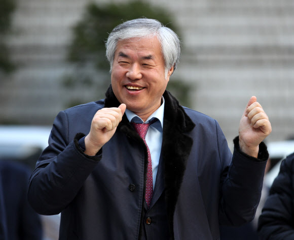 김문수 당선되면 사실상 전광훈이 대통령되는거라고 봐도 무방할듯