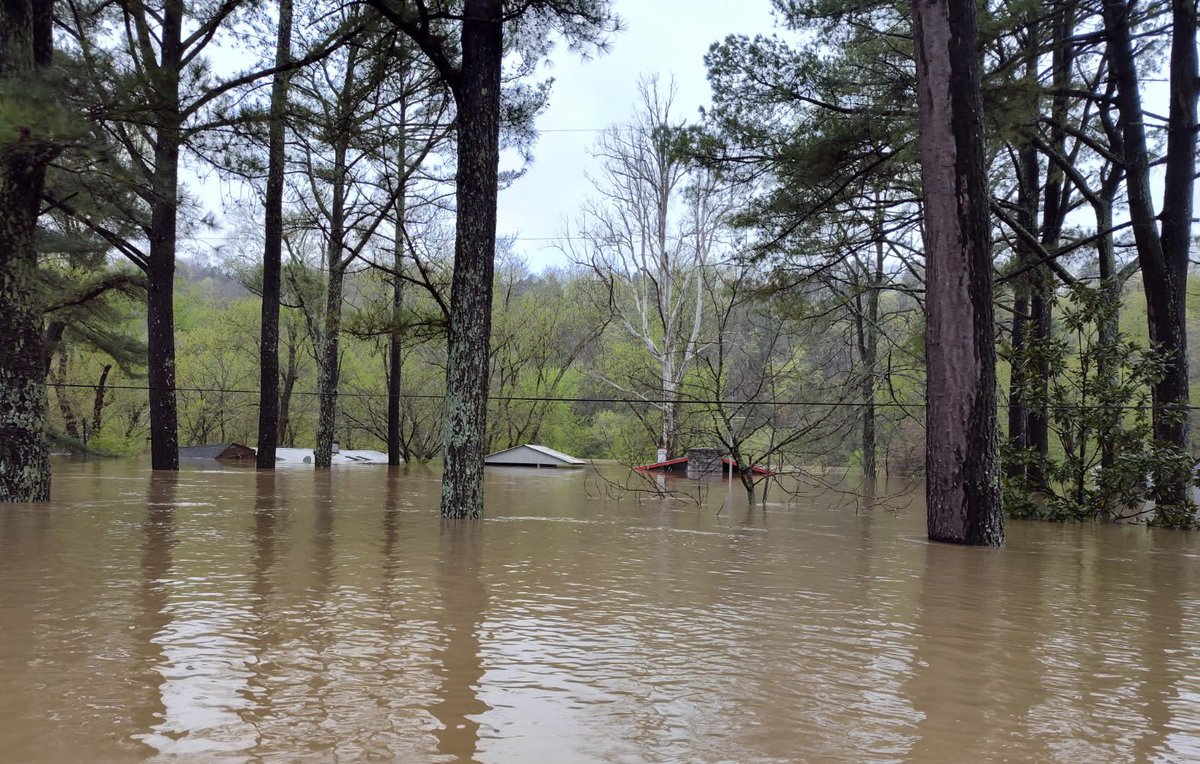 <a href="/ZachWLambert/">Zach W. Lambert</a> <a href="/MalcolmNance/">Malcolm Nance</a> Assholes. Meanwhile my granddaughter lost everything in the recent Kentucky flood and insurance offered her $70K on her $135K mortgage. Donate to that you assholes.  

gofund.me/769f40ea
