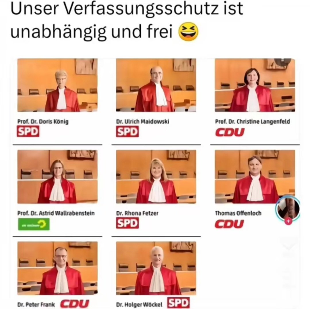 ED70PH's tweet photo. @nikitheblogger Nein, denn das ist Demokratie im Allgemeinen. „Ihre eigene Demokratie“ bedeutet jedoch, dass die Opposition ausgeschlossen werden muss, wenn die Altparteien nicht gewinnen, weil das heißt dass, „ihre eigene Demokratie“ zerstören würde.
(Totale Demokratie 👇👇) https://t.co/xPKZumyn8O
