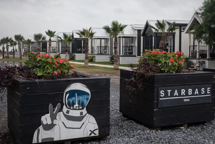MarioNawfal's tweet photo. 🇺🇸 STARBASE JUST BECAME A REAL CITY—WHAT NOW, EARTHLINGS?

After years of launching rockets, Elon’s Starbase is officially leveling up—from SpaceX hub to actual Texas city.

Next up: electing a mayor, choosing taxes, and deciding if they want police, fire services, or just more launchpads.

Technically it’s a company town, but this one builds Mars ships and restaurants, not sugar mills. 

The goal? Streamline growth, skip red tape, and turn this patch of Texas into a sci-fi frontier—run on Elon time.

Source: Texas Tribune
