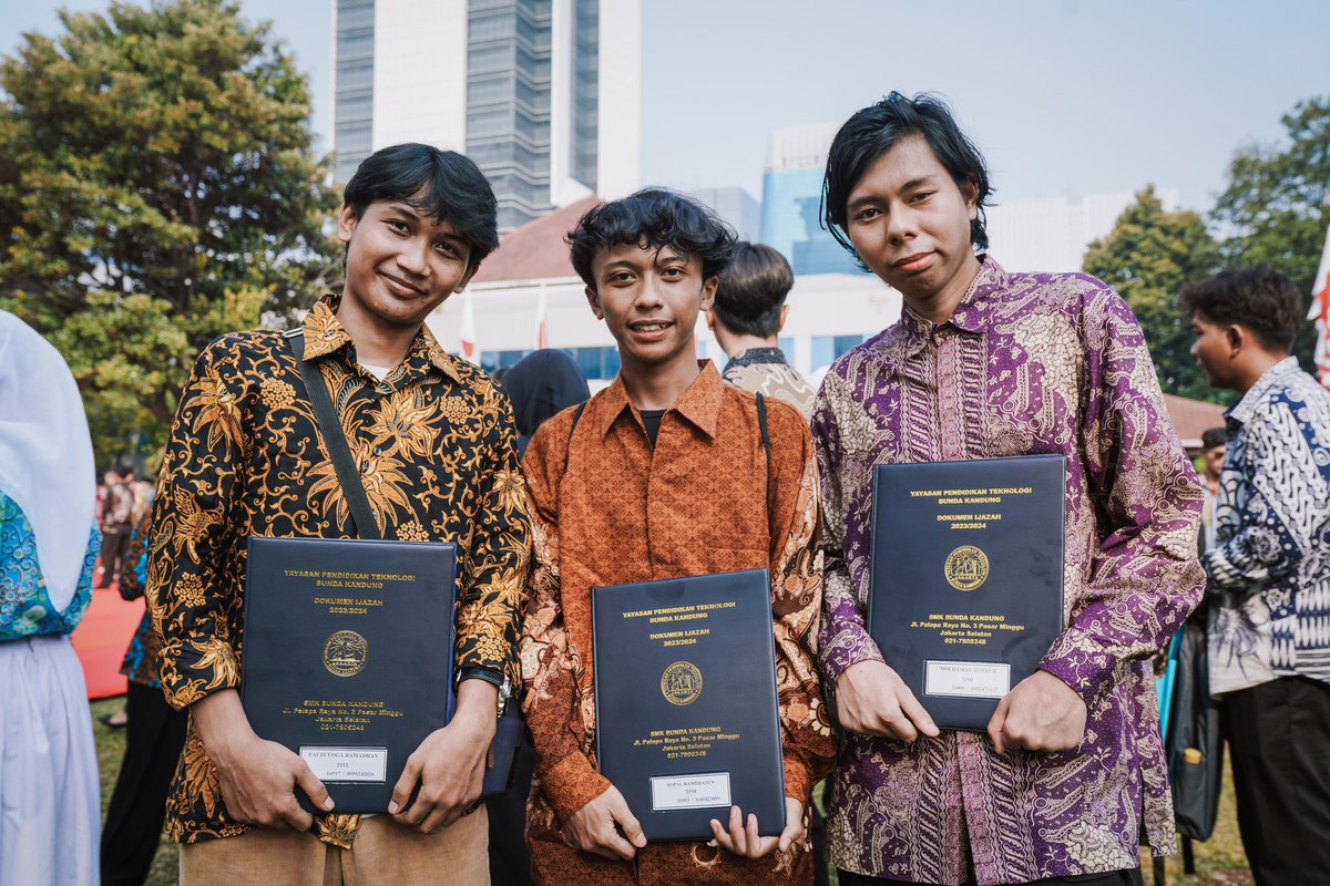 Prastowo Yustinus tweet media