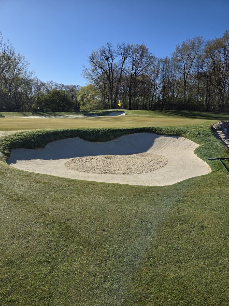 bearpathsup's tweet image. For May 3rd in MN, and the long spring. The Turfgrass team has been putting in the work to make @BearpathGCC great again. @michaelfreeberg Twitterless  Parker Borensen.  What we have created is pretty special and I'm very greatful for a fantastic team!!  

Opening Scramble 🔥🔥