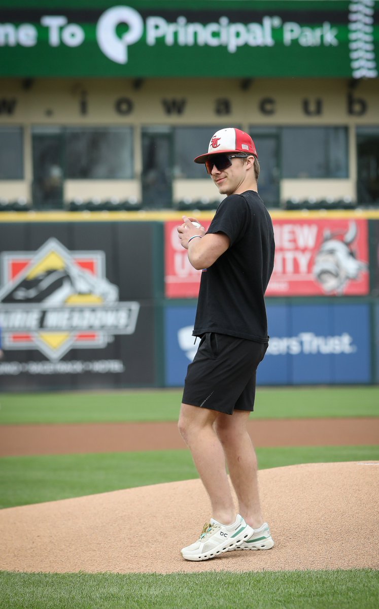 The official first practice for the 2025 high school baseball season isn’t until Monday, but Sioux Central sophomore Remi McGregor got a head start — tossing out a ceremonial first pitch before the Iowa Cubs game Saturday afternoon at Principal Park. #iahsbb