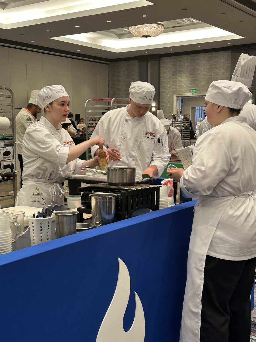 KSRestaurant's tweet image. Today was competition day for our ProStart Culinary team! #NPSI2025 #MadeinProStart #RoadtoNPSI 👏