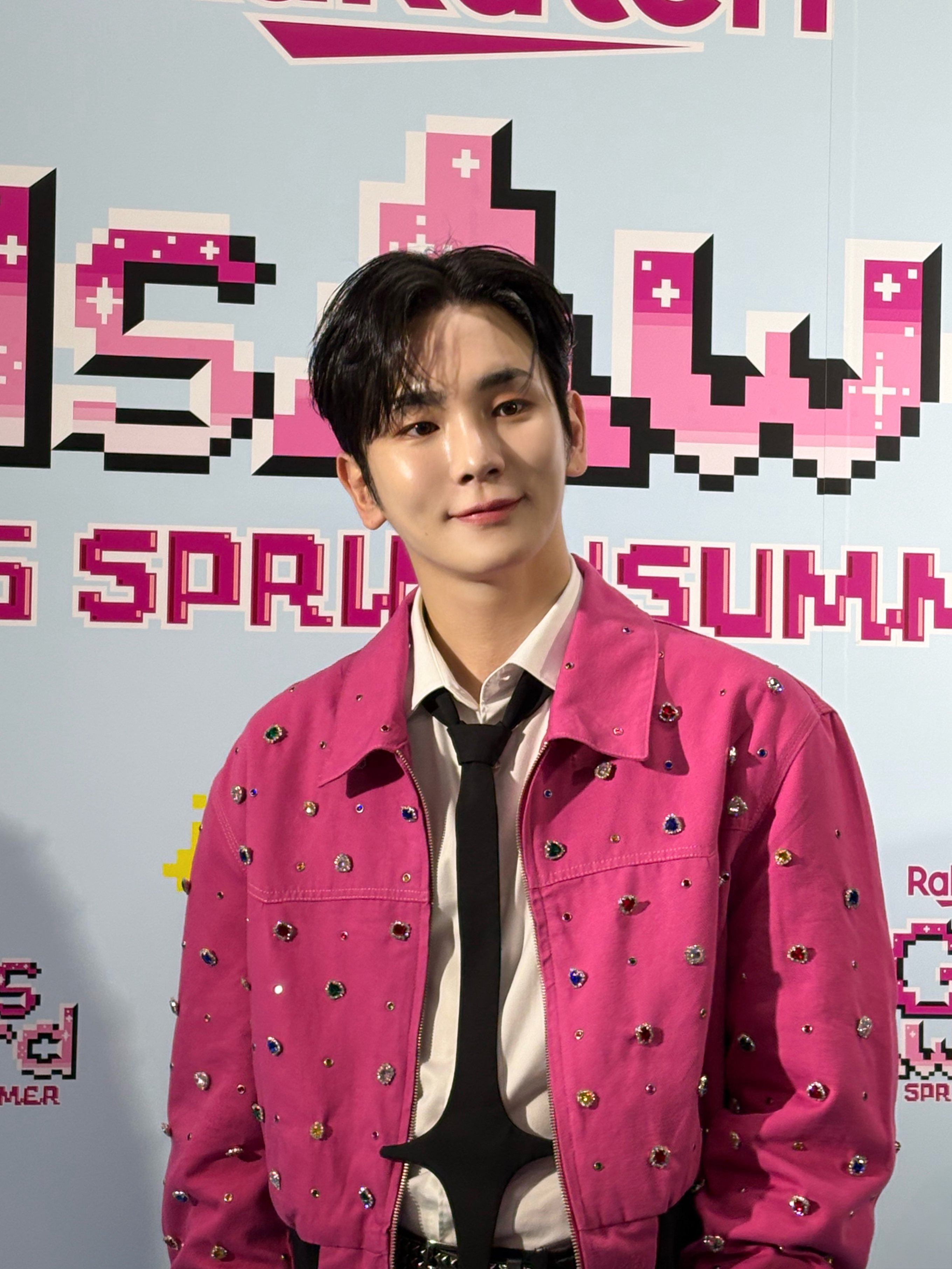 SHINee on X: 