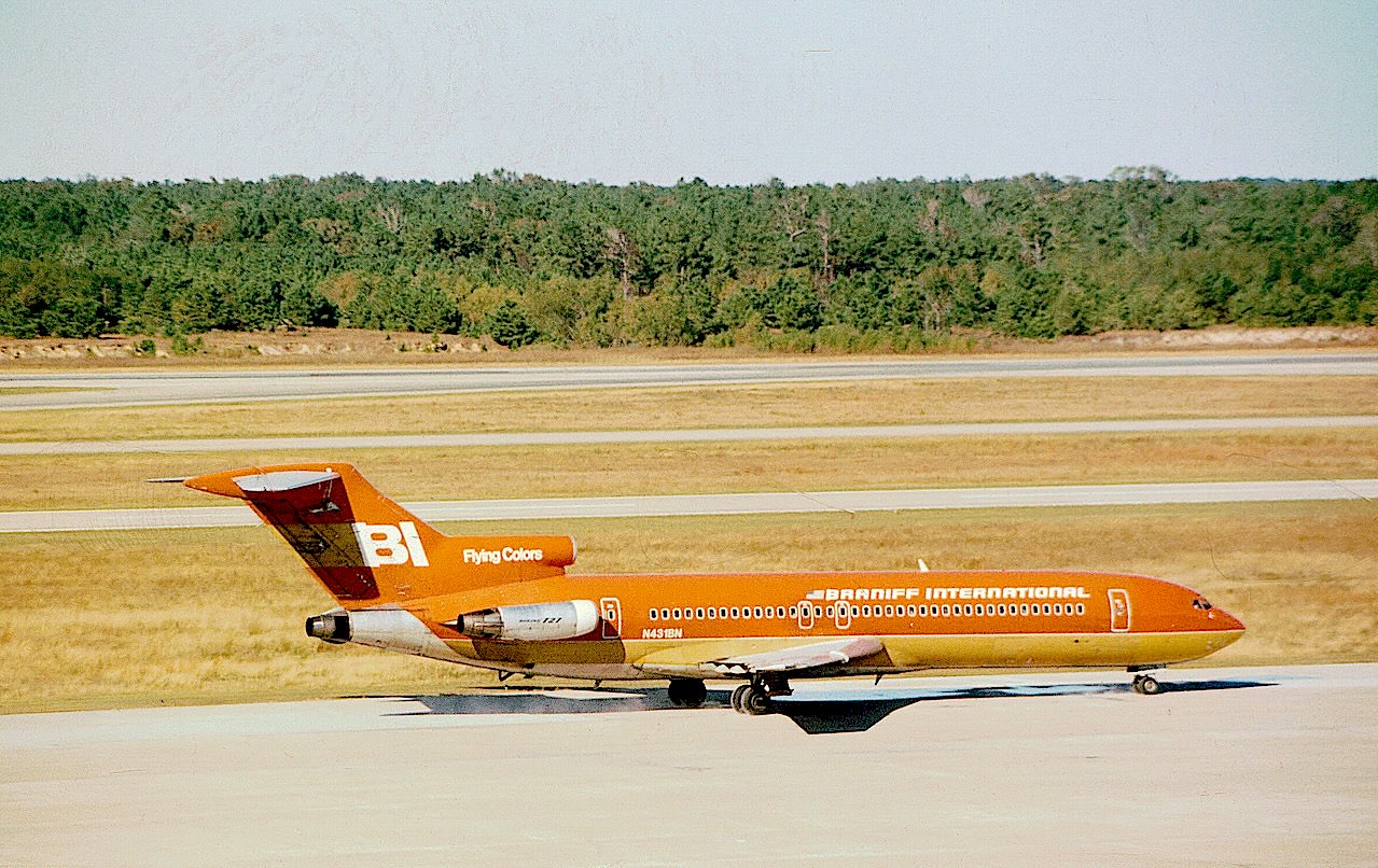 Amazon.co.jp: Jet-X 1/400 JXM145 B747-100 BRANIFF