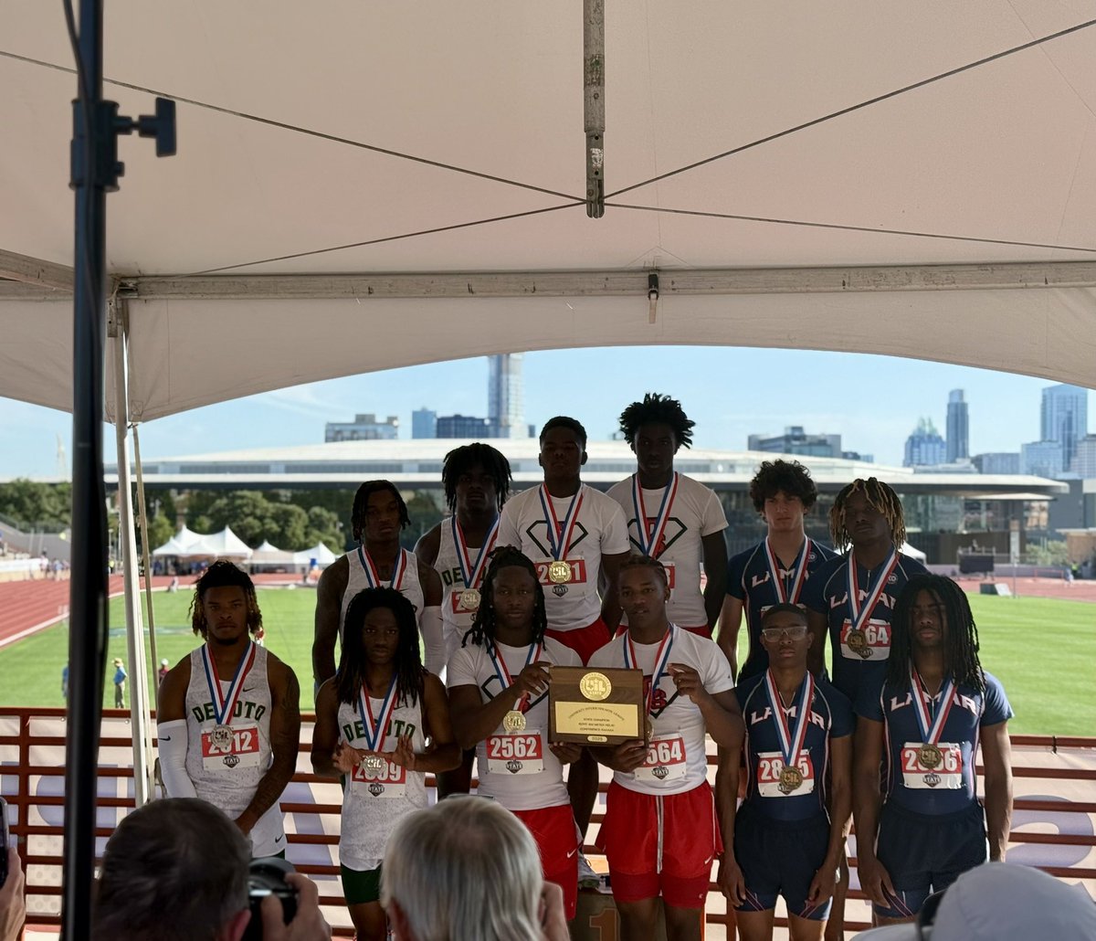 Congratulations <a href="/DesotoUTrack/">Desoto Track and Field</a>, great job representing the U!  #DeSotoU