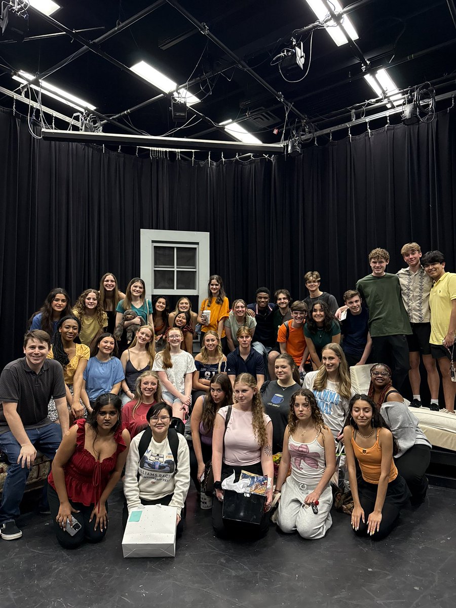 CHHS_MrMumford's tweet image. Going to miss these seniors! The entire Musical Revue was a success!