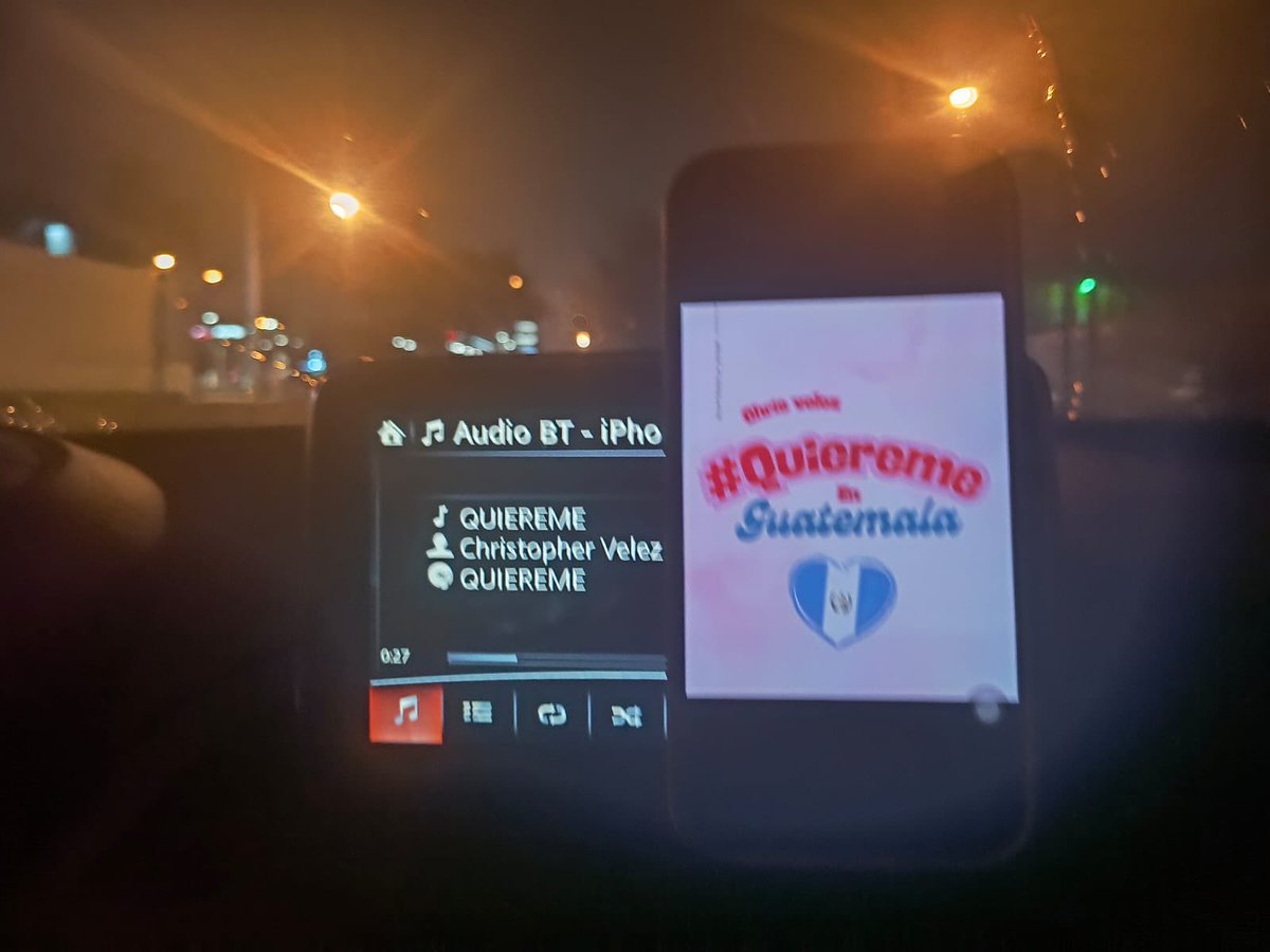 chrisvelezgt_'s tweet photo. Llevando la música de @christophervele a cada rincón de Guatemala ❤️🇬🇹

QUIEREME POR EL MUNDO 
#QUIEREME @christophervele @Joxvelezz @vickyxvelez https://t.co/ZJigJ3qyZd