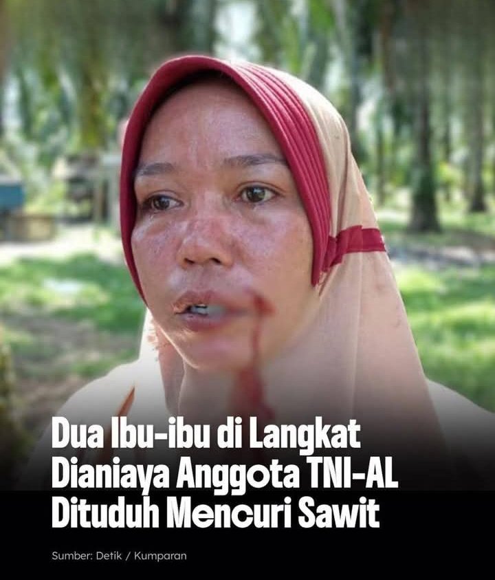 KangManto123's tweet photo. TNI vs Emak emak. 
Memalukan.!!!

TNI AL ada di kebun sawit, Lucu ya.
Di bayar berapa itu sama bos Sawit?

 @Puspen_TNI https://t.co/0LgBHqIwCh