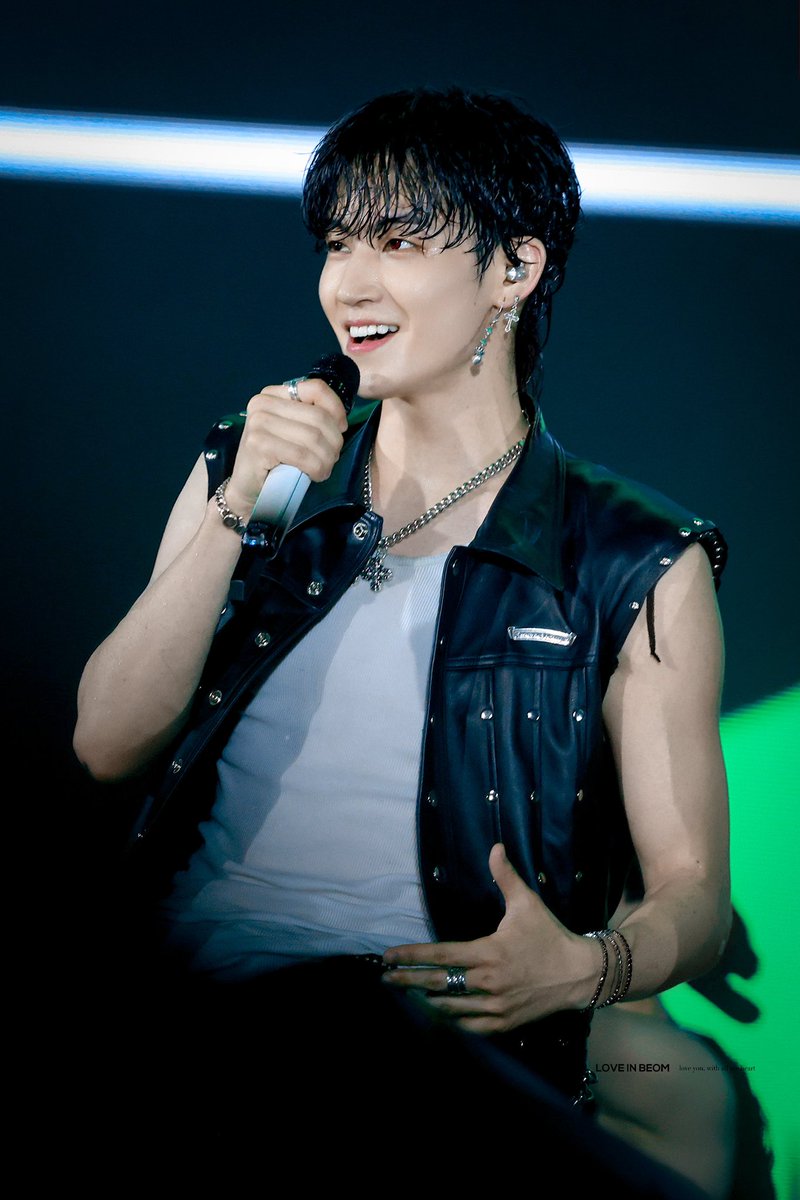 LOVE IN BEOM🪄 tweet media