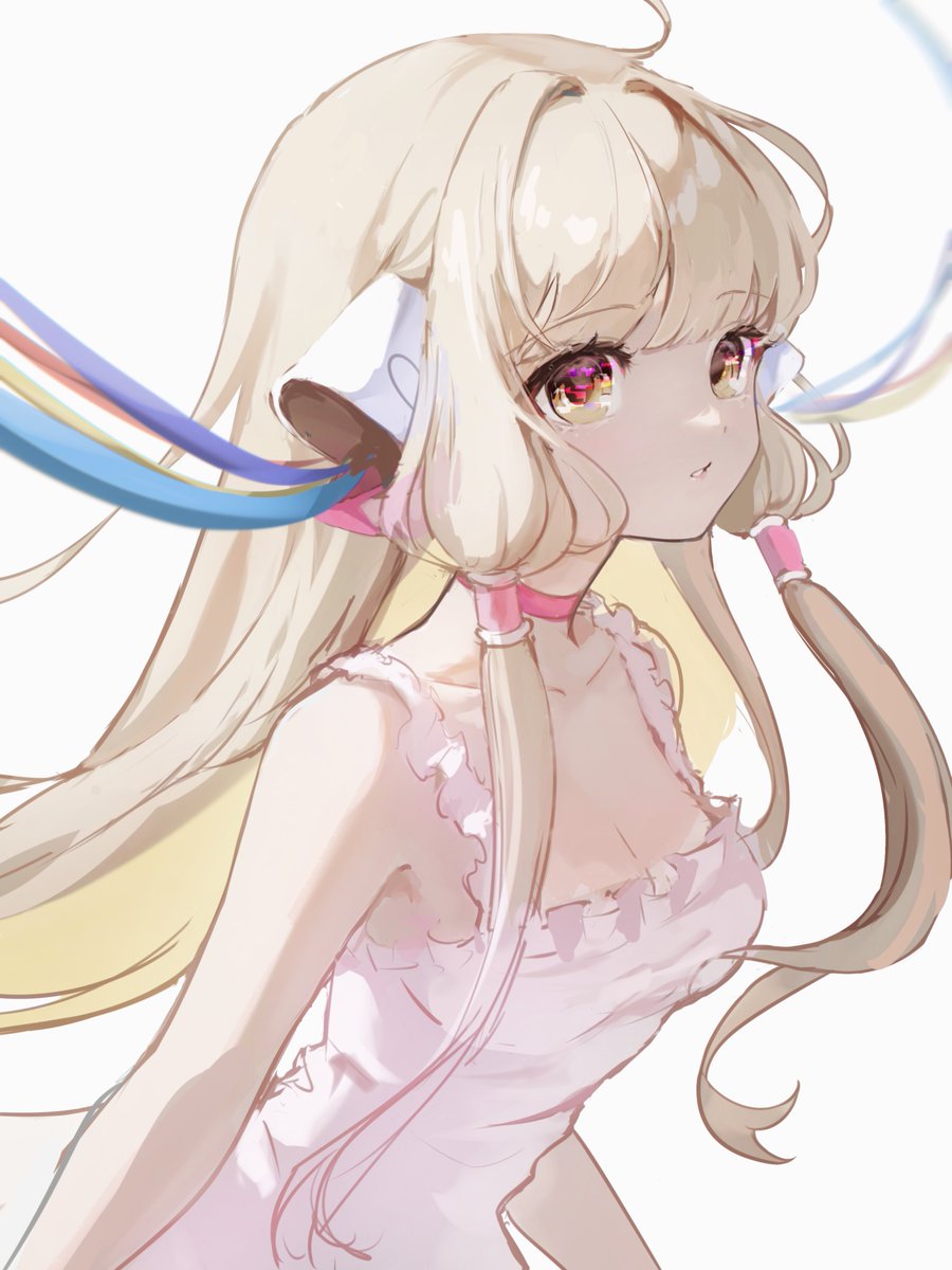 ちょびび様へ♥3/28 ちびうさの音声に合わせて王冠が発光♡ クリアピンクのハートが