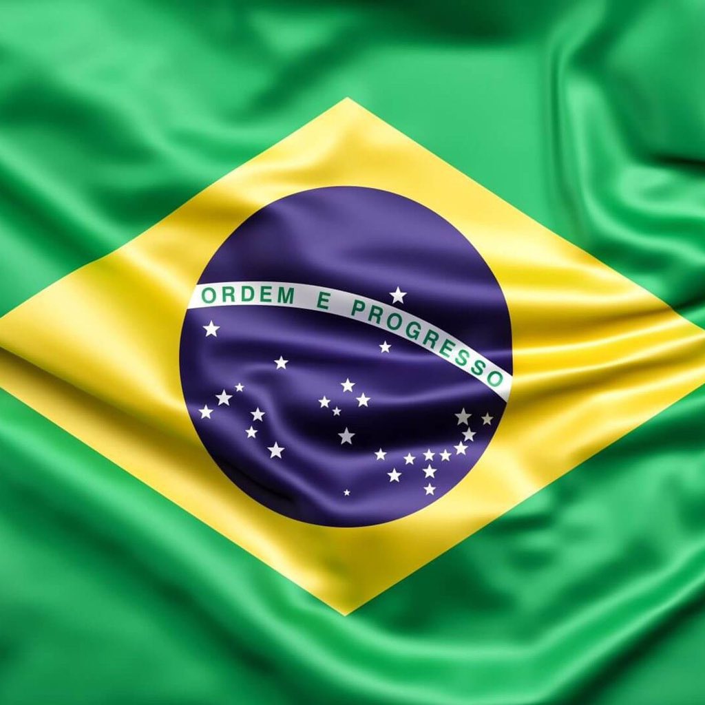 Lady Gaga breaks the record for the biggest standalone concert ever, performing for 2.5 million people at Copacabana Beach—surpassing Madonna’s previous 1.6 million crowd.