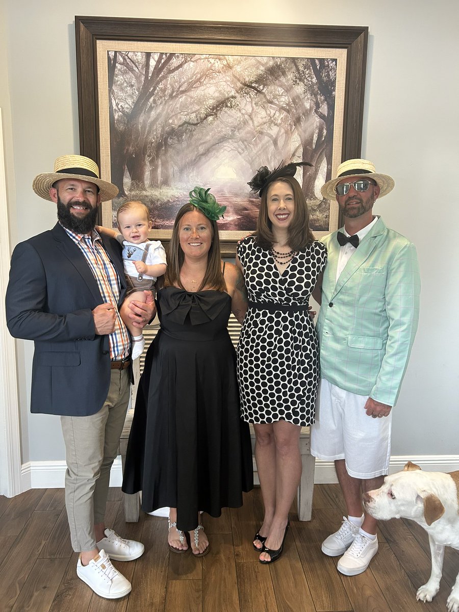 4stringbaseman's tweet image. Derby day!🐎 #kentckyderby #degenerategamblers