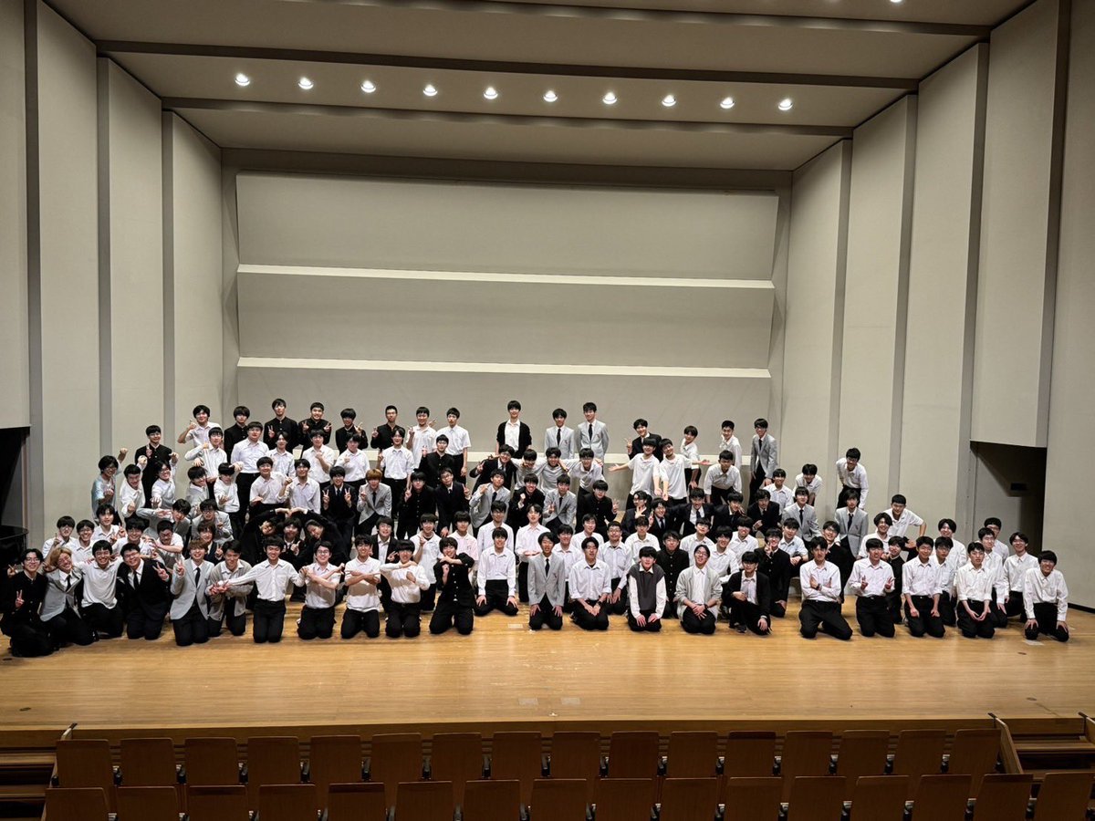 【第12回男声合同終演‼️】
ついに男声合同、終演しました！
ここまで大変でしたが、これこそ男声合唱と言えるくらい、素晴らしい演奏ができたと自信をもって言えます。
これからも男声合唱の魅力をお伝えできるようがんばります。
ご来場いただいた皆様、本当にありがとうございました！