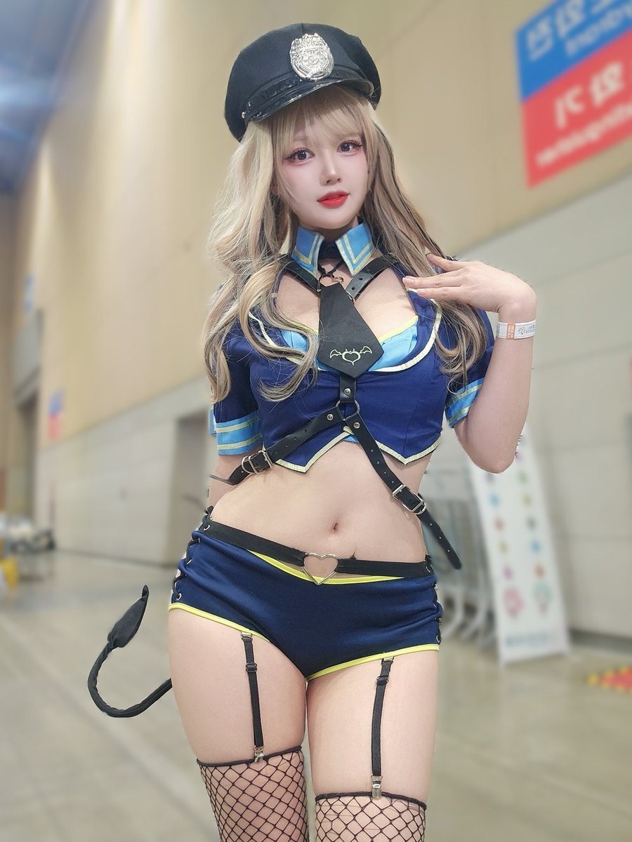 heeya_cos's tweet photo. 🫶 https://t.co/3y1MVEGZtq