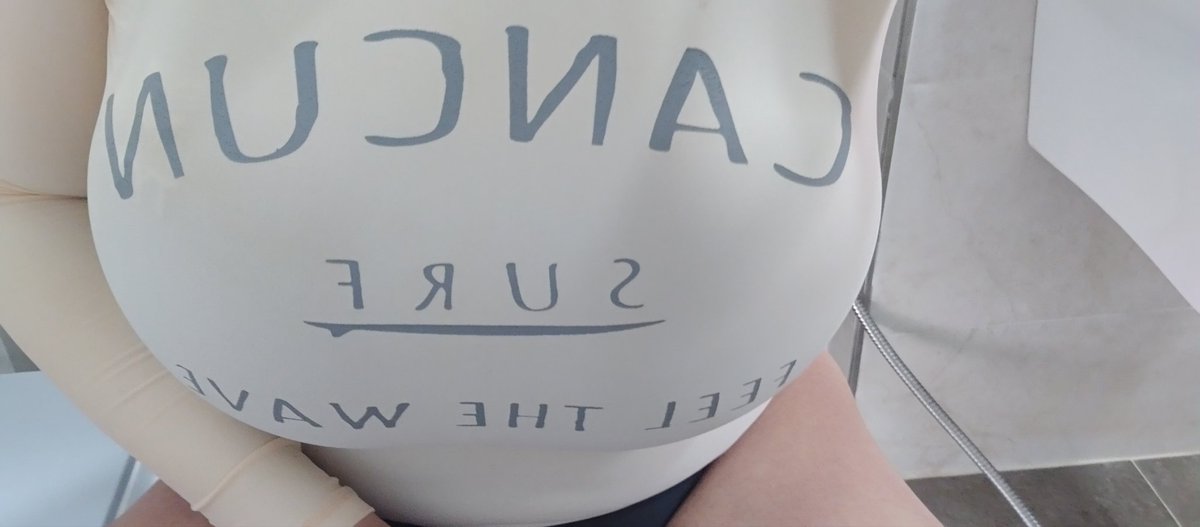 물풍선 레쉬가드 가슴