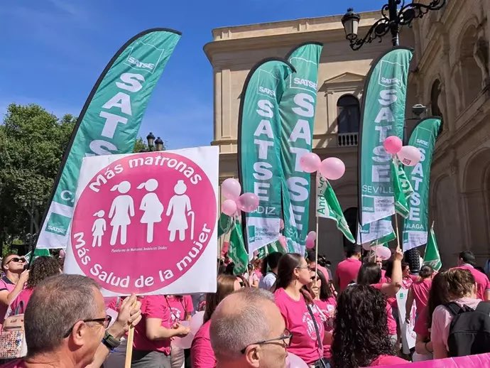 SATSE Andalucía (@satse_andalucia) on Twitter photo 🤰🏼 #SATSE calcula un déficit de 600 #matronas en Atención Primaria en #Andalucía y advierte que el 16,5% se jubilará en 5 años europapress.es/andalucia/noti… vía <a href="/EPAndalucia/">Europa Press</a>
#DiadelaMatrona #DiadelaMadre 🤰🏼 #SATSE calcula un déficit de 600 #matronas en Atención Primaria en #Andalucía y advierte que el 16,5% se jubilará en 5 años europapress.es/andalucia/noti… vía <a href="/EPAndalucia/">Europa Press</a>
#DiadelaMatrona #DiadelaMadre