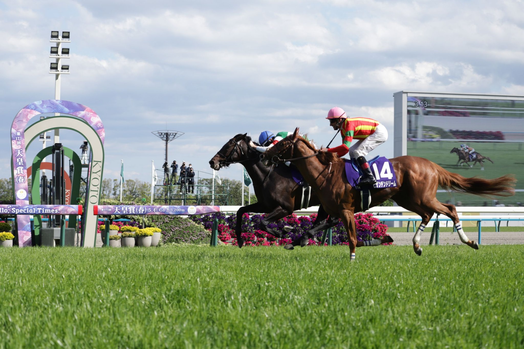 天皇賞・春】断然強いディープインパクト産駒の23年勝ち馬が