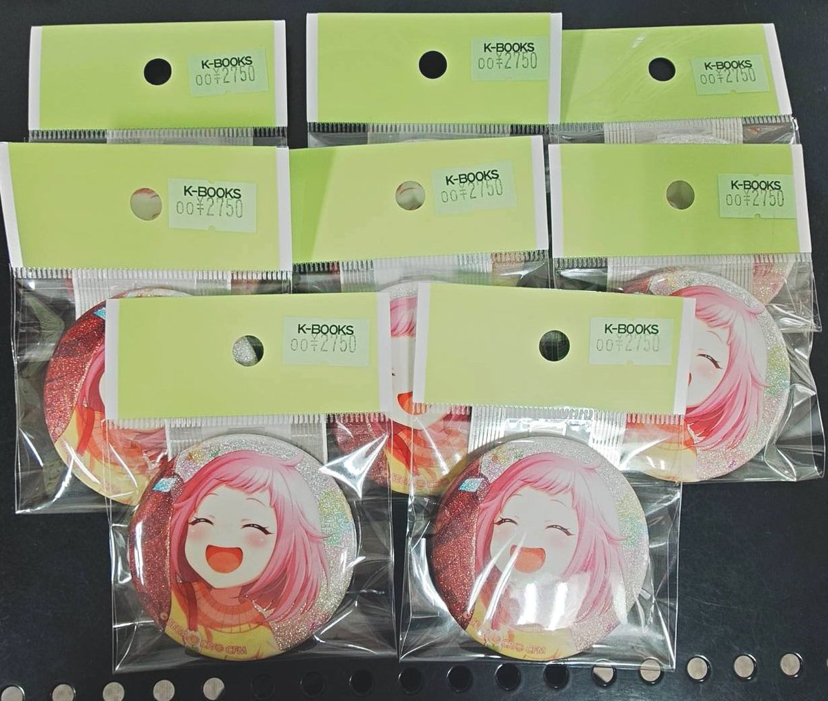 入荷情報】 プロジェクトセカイ 鳳えむ グリッター缶バッジ イベント