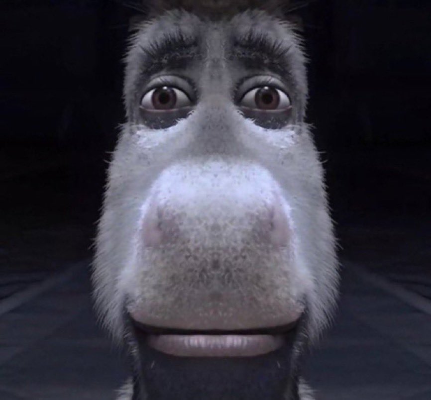 Yang di C sama V bilek: