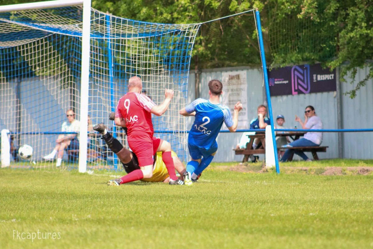 RMFC1919's tweet image. It’s matchday, #TheRematch is on! Last year, Sarah Black’s Reds claimed an 11–7 victory on a brilliant day supporting two amazing causes.

But who will take the bragging rights this year?

Find out this afternoon at Oxford Street!

DONATE: rossingtonmainfc.co.uk/payments

#UpTheRosso
