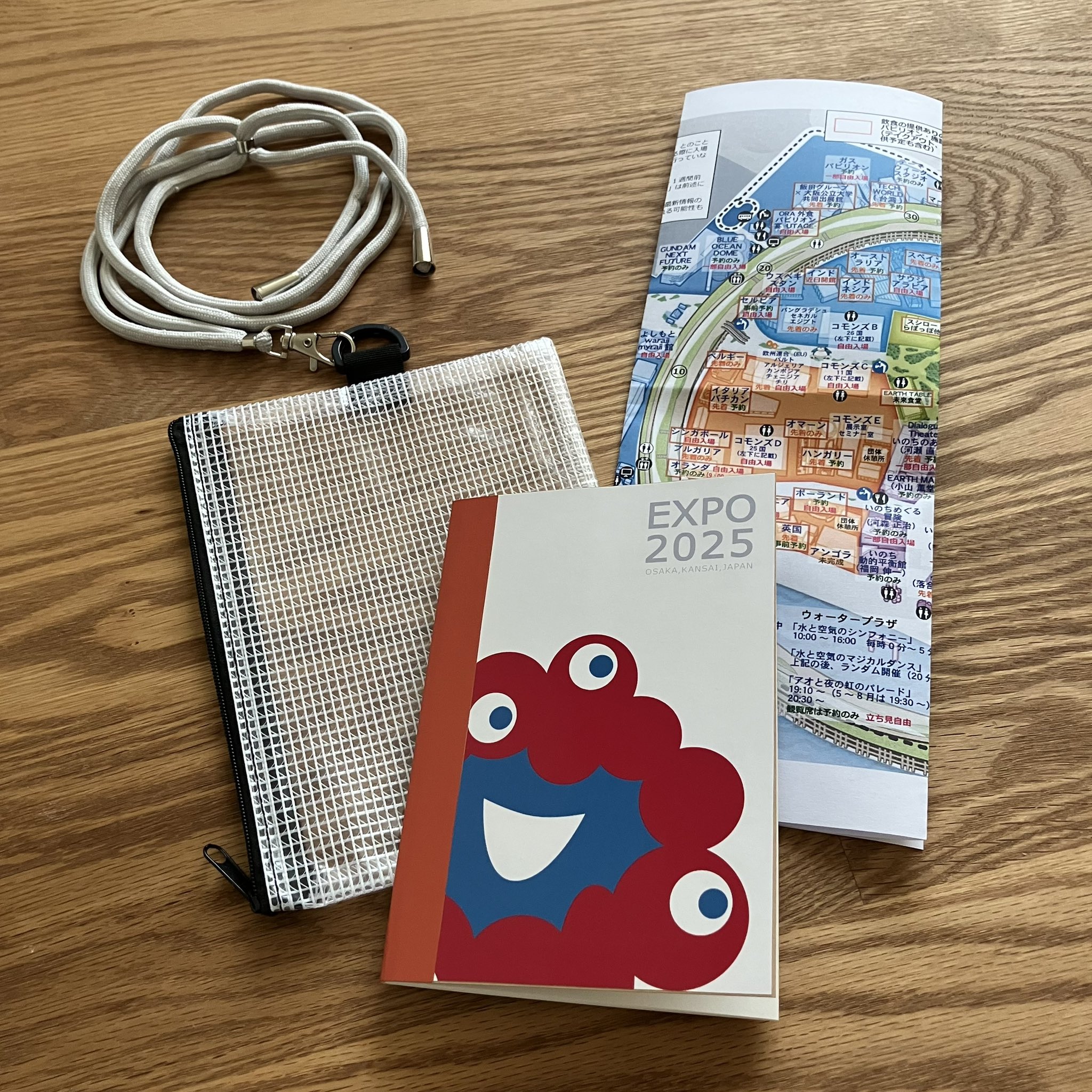 万博公式スタンプメモ帳手帳ミャクミャク