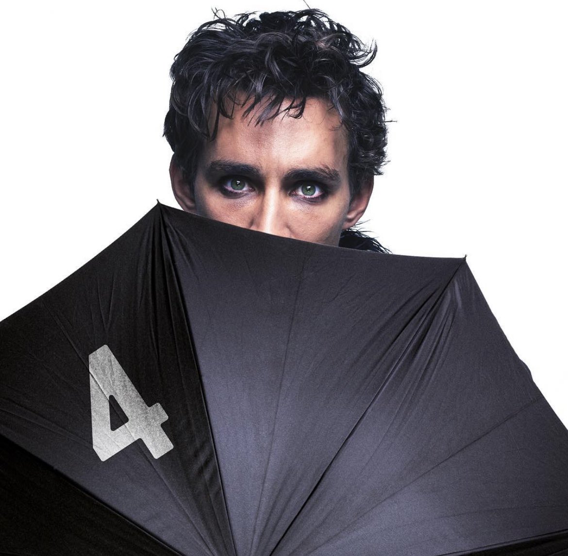 TheSheehab's tweet photo. ‘May The Fourth Be With You’ Robert Sheehan as Klaus Hargreeves ‘Number Four’ in The Umbrella Academy ©️Netflix https://t.co/CKewOmZfEY