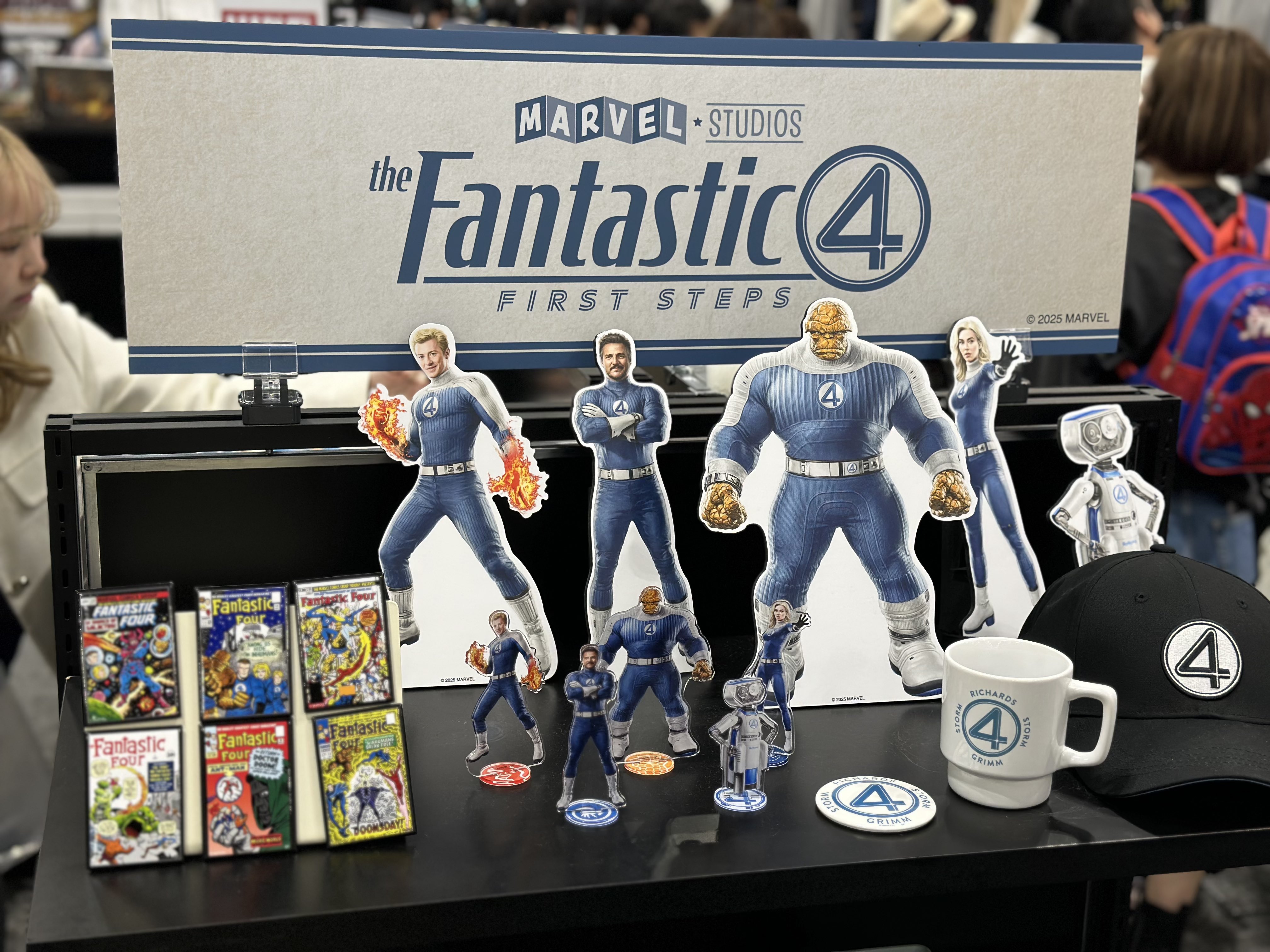 Amazon｜Marvel(マーベル) ロゴ アイコン柄 湯のみ san2998