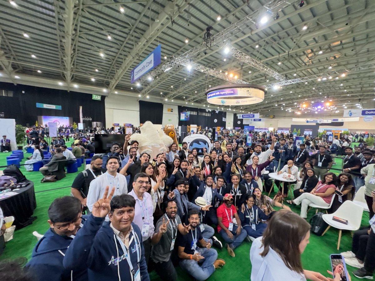 Salesforce India Community Group Leaders, Assemble! 
There's no better Community in the World. 
Thanks to all of the people who volunteer their time to give so much to the Community!