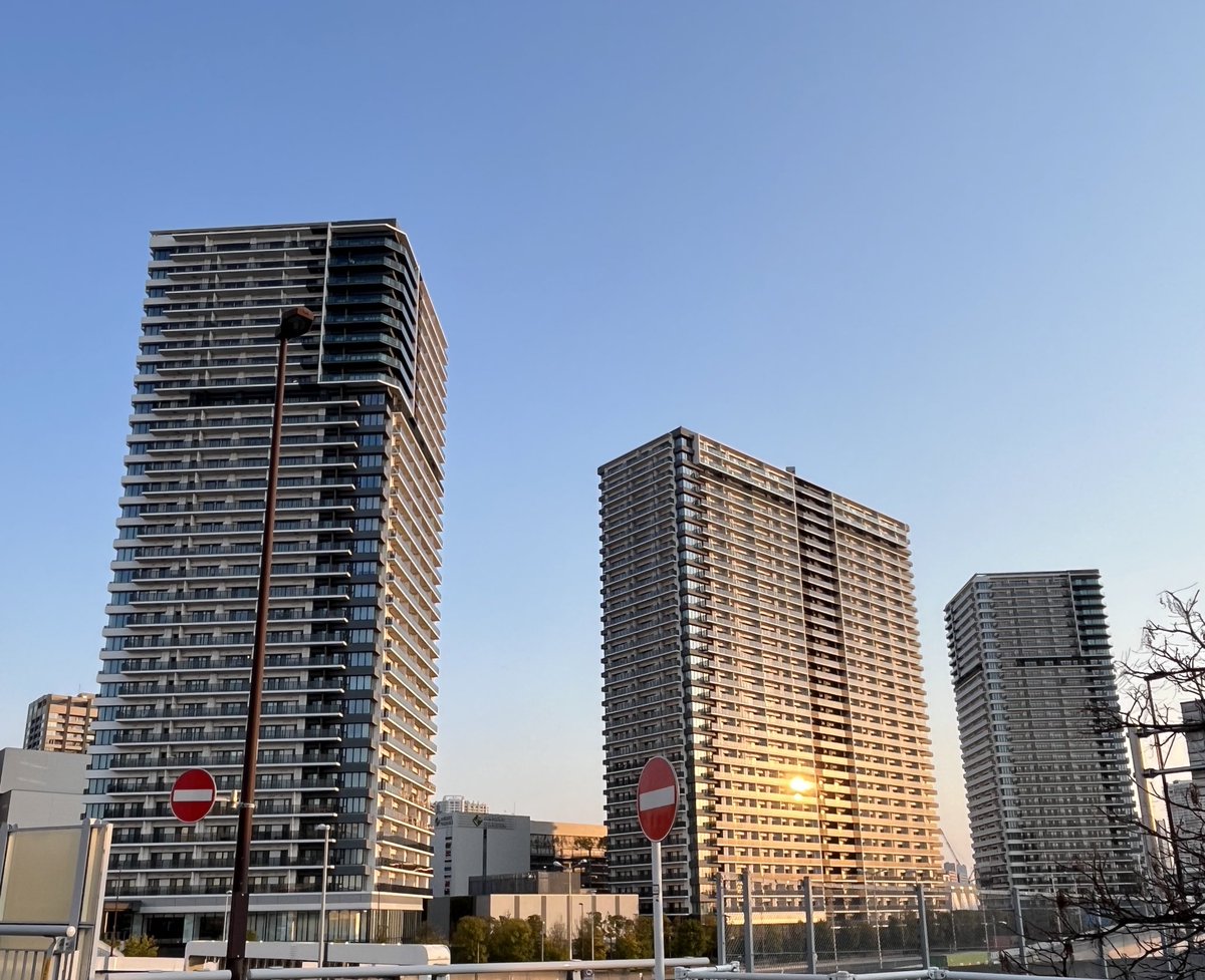 ダックス🐶ホテル×湾岸マンション好き tweet media