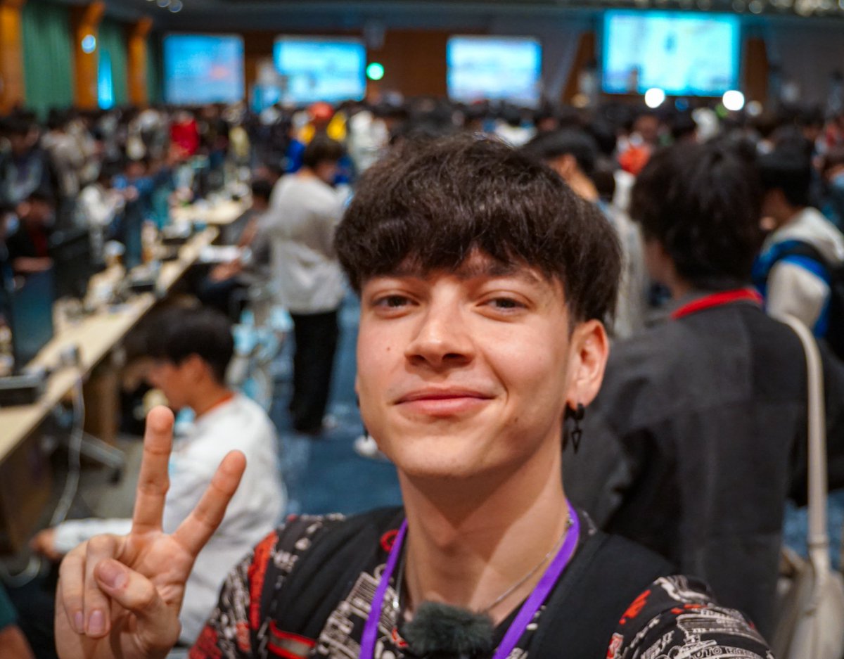 no me lo puedo creer.

he pasado al segundo día, estoy en el Top 192 sin perder ni una sóla partida.

he necesitado a Ken, Terry y a Ryu. esta vez mi decisión de personajes funcionó genial.

hemos superado la matanza y cumplido mi meta, pero haré el máximo mañana.