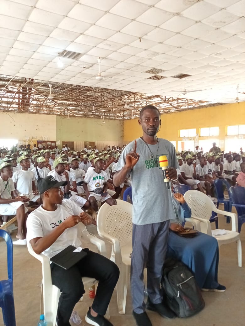 algaddaf_c's tweet image. #DL4ALL