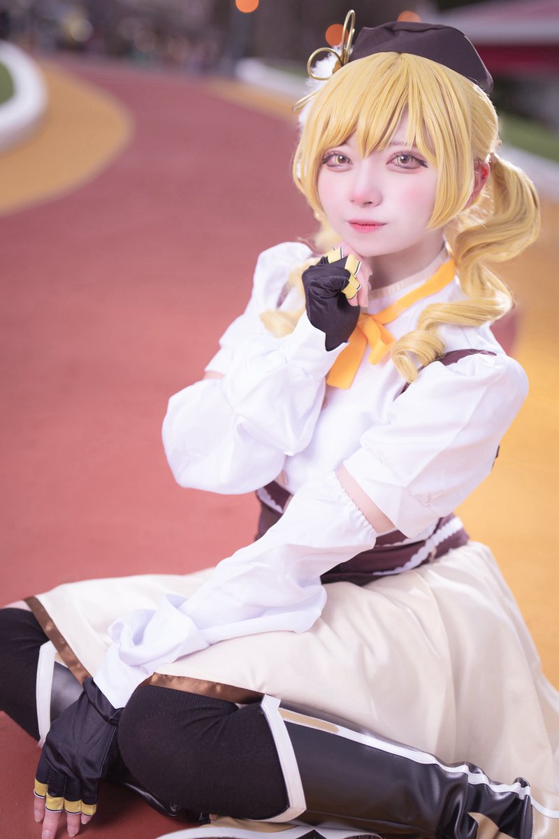 pomronidesu's tweet photo. まどかマギカ/巴マミ
photo▶︎@kuwacha_latte 様
 #コスプレ #コスチャinレオマ
・ﾟ*.+・ﾟ*.+・ﾟ*.+・ﾟ*.+・ﾟ*.+・ﾟ* https://t.co/B7tXnHFlYi