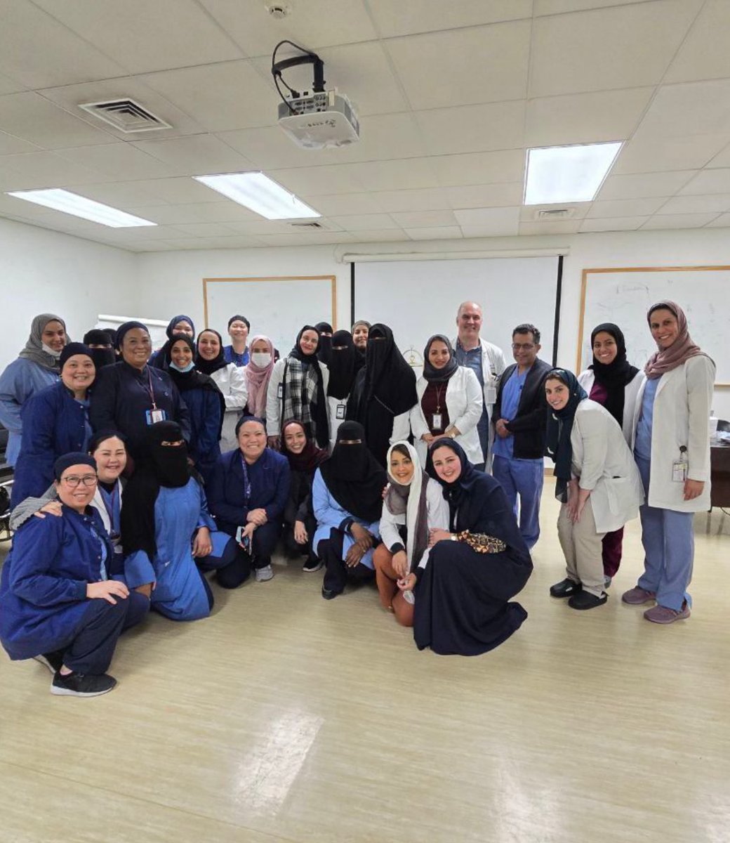 هِند جمال الدبل tweet media