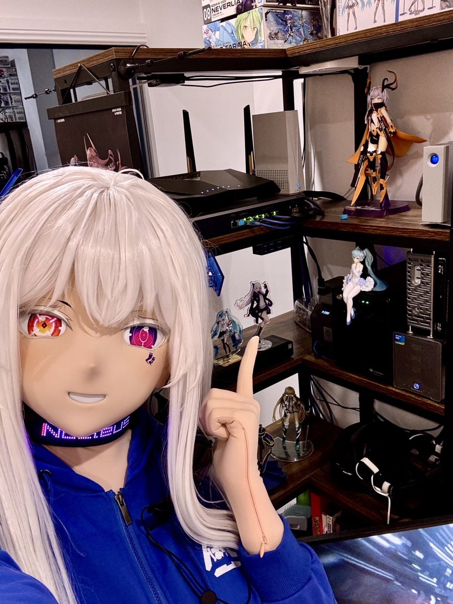 i0ntempest's tweet image. Routers switches APs NASes servers!
Rate my homelab
#kigurumi #homelab