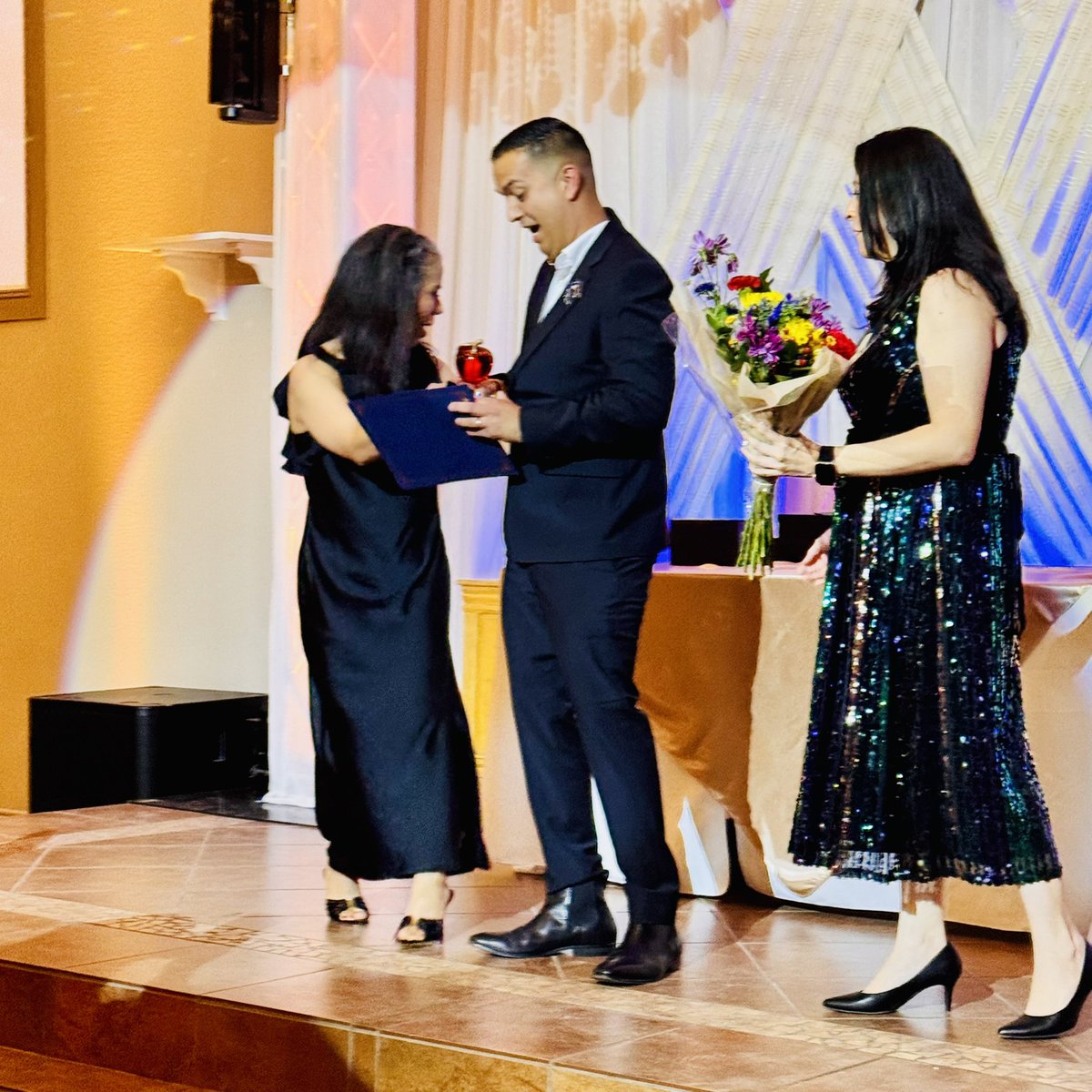Erika Morales (@mrserikamorales) on Twitter photo Congratulations <a href="/MrAldavaz/">Rogelio Aldavaz</a>! Way to represent #SEHSTheBest! So happy to have been proud of your journey. Onward and upward! 🏆 Congratulations <a href="/MrAldavaz/">Rogelio Aldavaz</a>! Way to represent #SEHSTheBest! So happy to have been proud of your journey. Onward and upward! 🏆