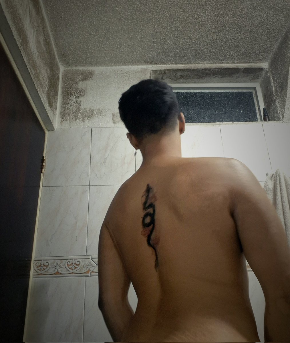 sebas_muniz11's tweet photo. Asi quieres que duerma hoy?😏🔥 https://t.co/bCG25v8Ya7
