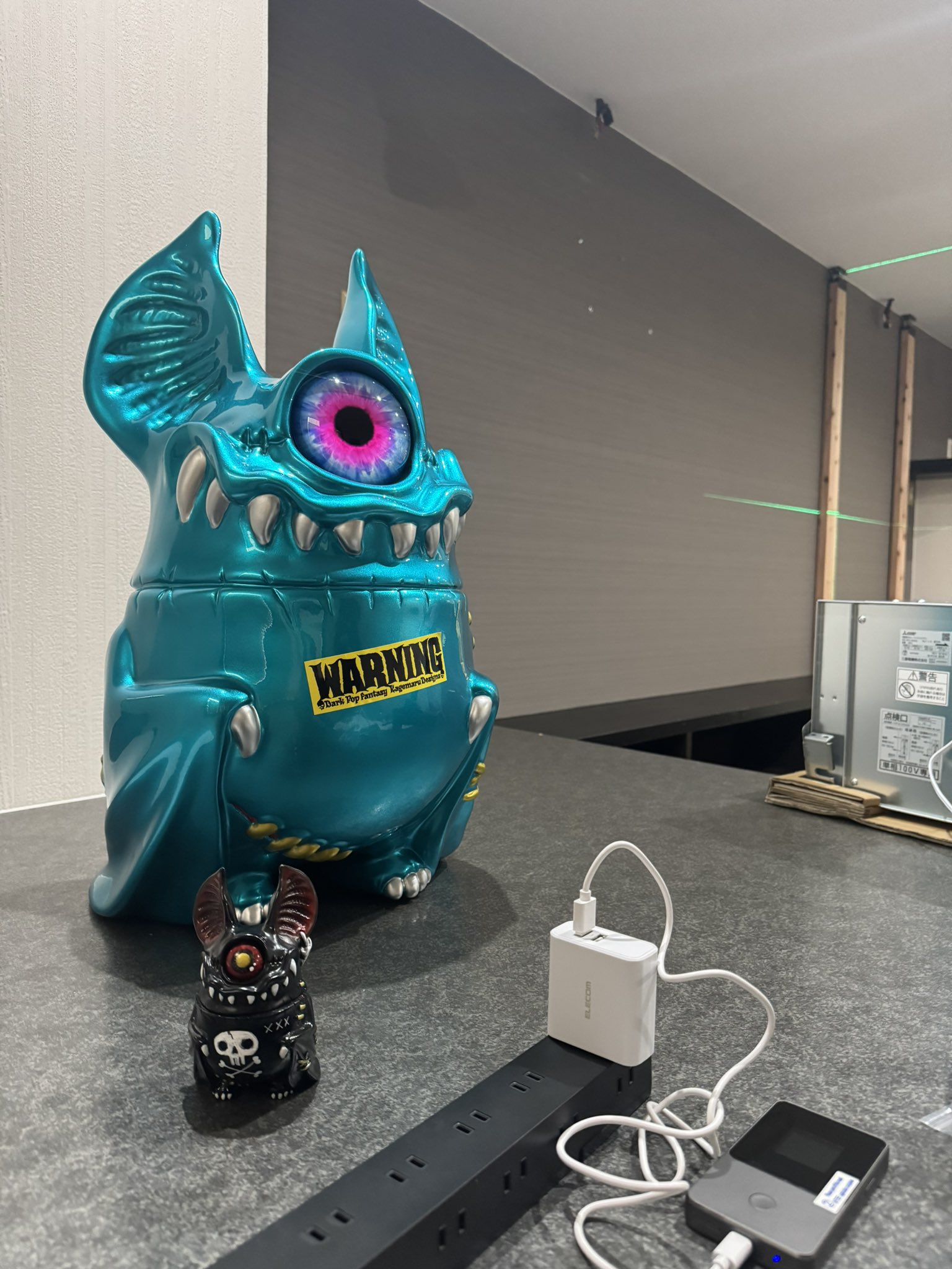 Amazon.co.jp: KAGEMARU DESIGNS EyebatBeast アイバット