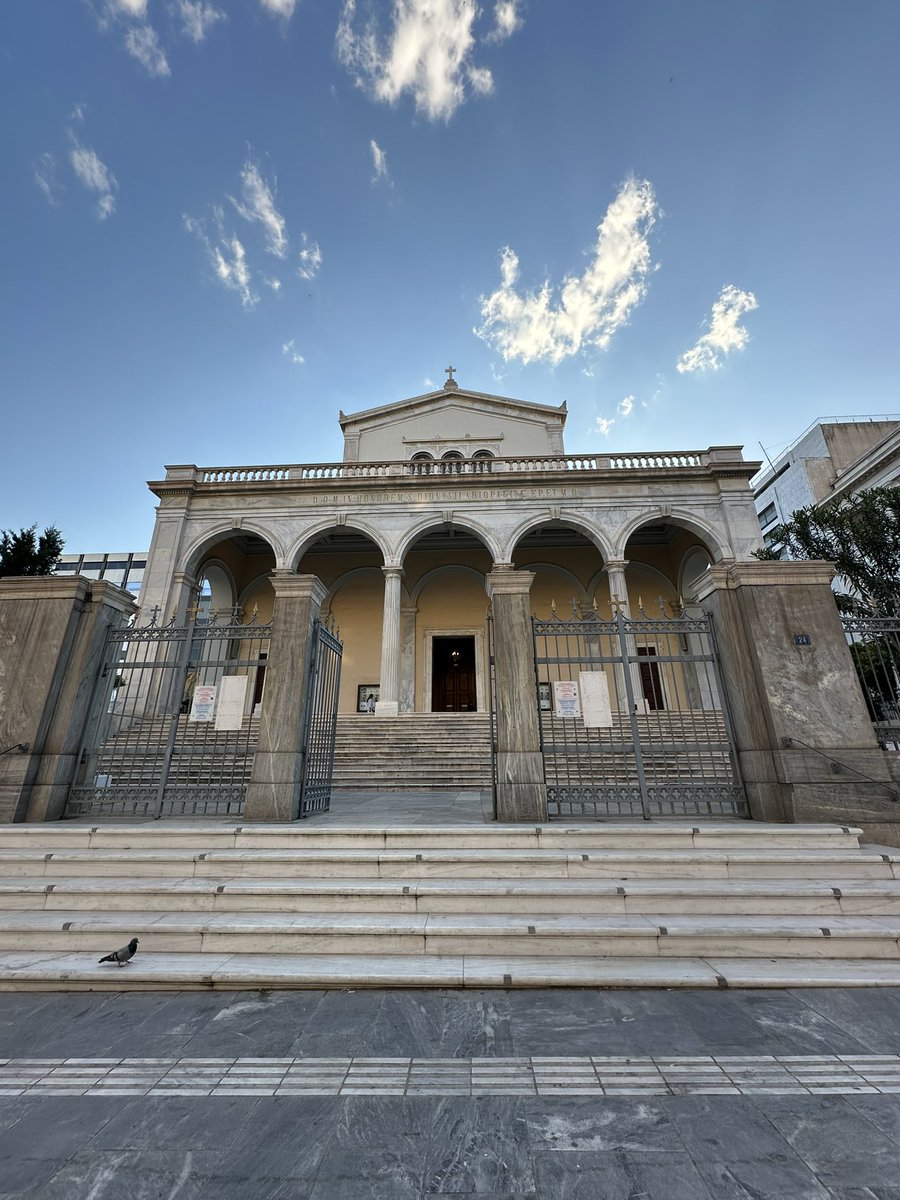Beautiful Mass this morning (in Greek) at the Cathedral Basilica of Saint Dionysius the Areopagite in Athens. Accessible via a ramp to the right.