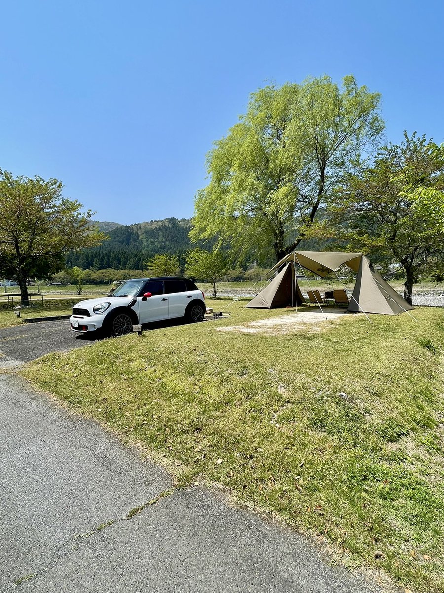 1980by_awazu's tweet image. MINIでキャンプ三昧⛺️

#ミニクーパー
#ミニ
#r60 
#キャンプ