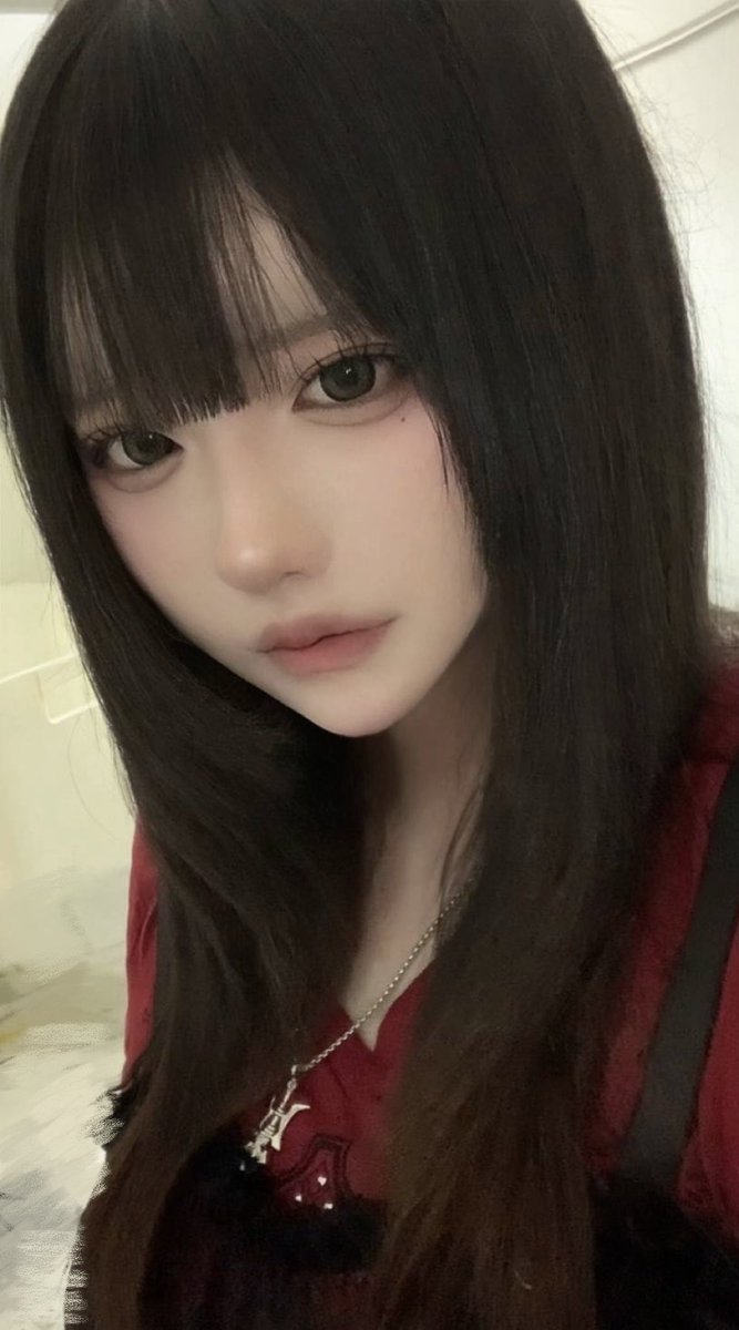 mlvfy's tweet image. そろそろ髪染めたい
 #自撮り界隈