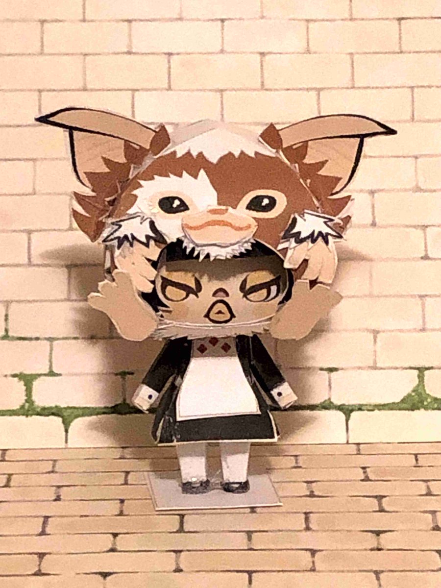 smlrobinson's tweet photo. オリジナルはもっと目が大きいか。

#papercraft #papertoy #ペーパークラフト #ペーパートイ #gremlins #gizmo https://t.co/vaof3DWN5J
